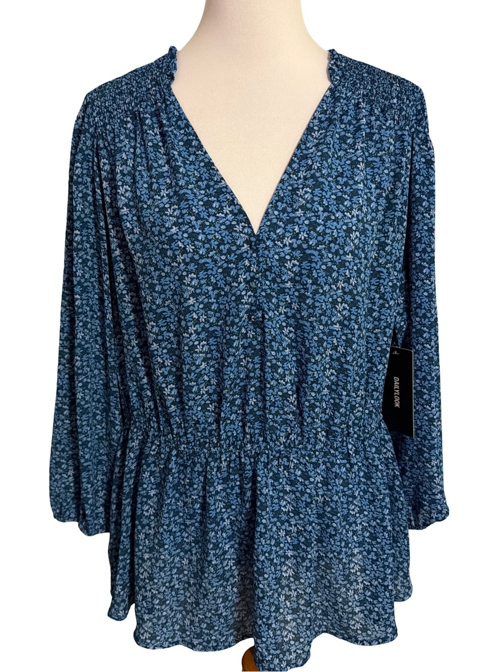 Collective Concepts Blue Floral V-Neck Peplum Top